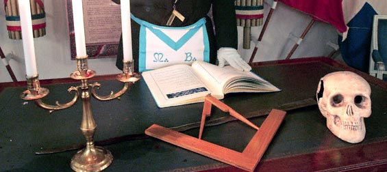 Maçonnerie : la religion officielle